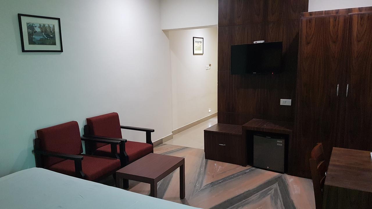 The Central Park Kollam Exterior foto